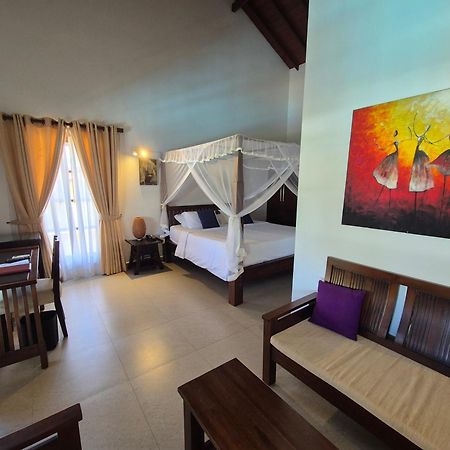 Imagine Villa Hotel Mirissa Bagian luar foto