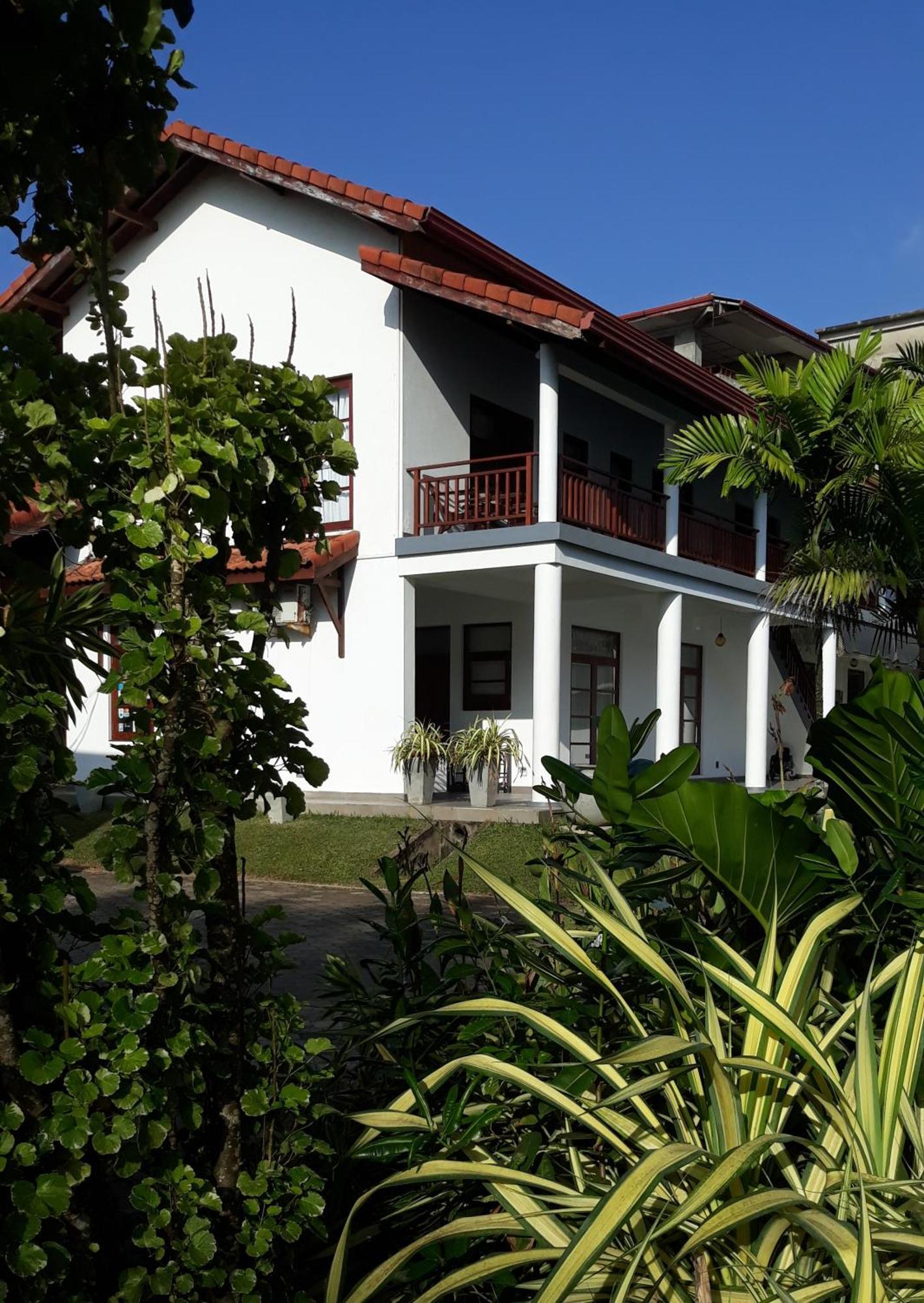 Imagine Villa Hotel Mirissa Bagian luar foto