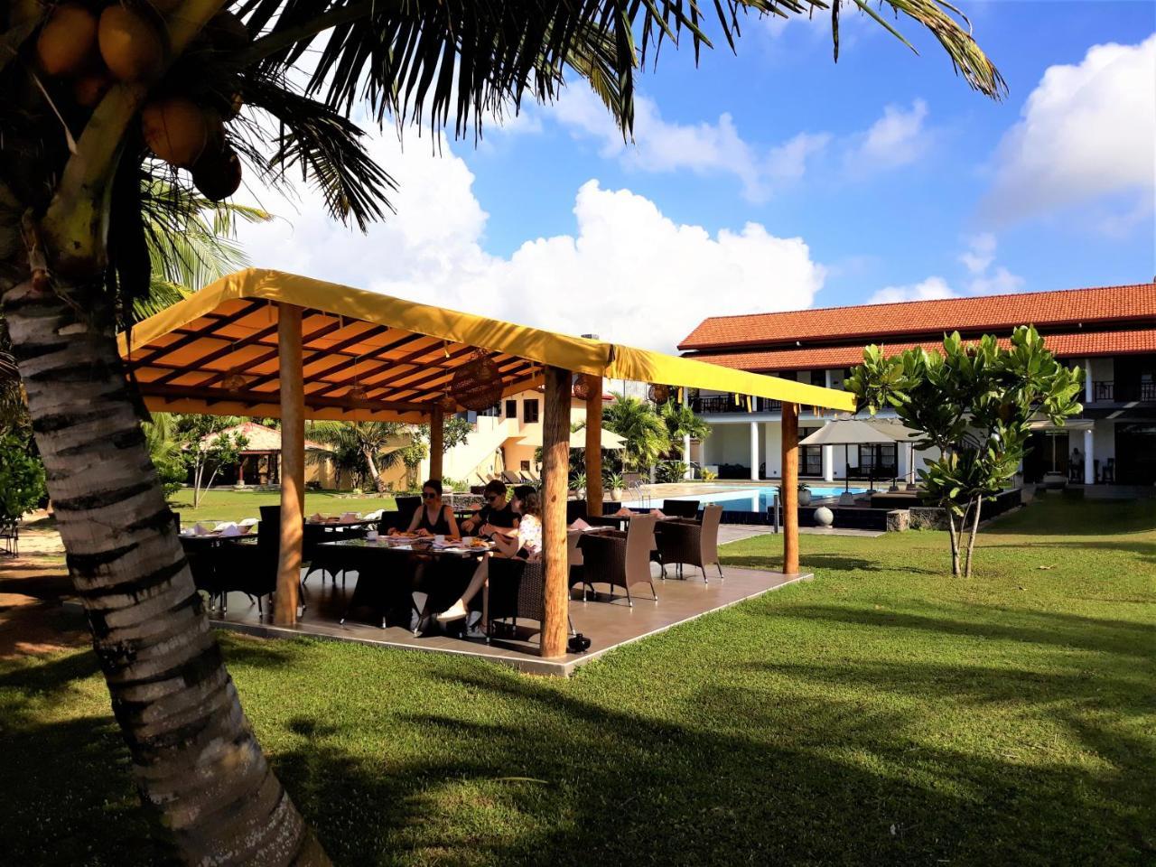 Imagine Villa Hotel Mirissa Bagian luar foto